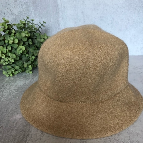 Betmar New York 100 % Wool Bucket Hat - Picture 4 of 8